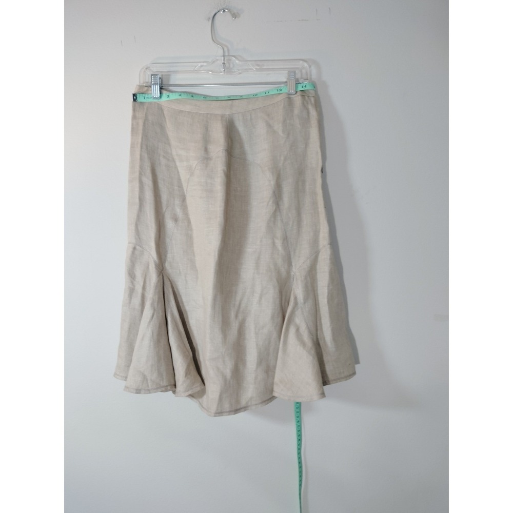 Studio M beige linen skirt with a flared hem and a midi length‎